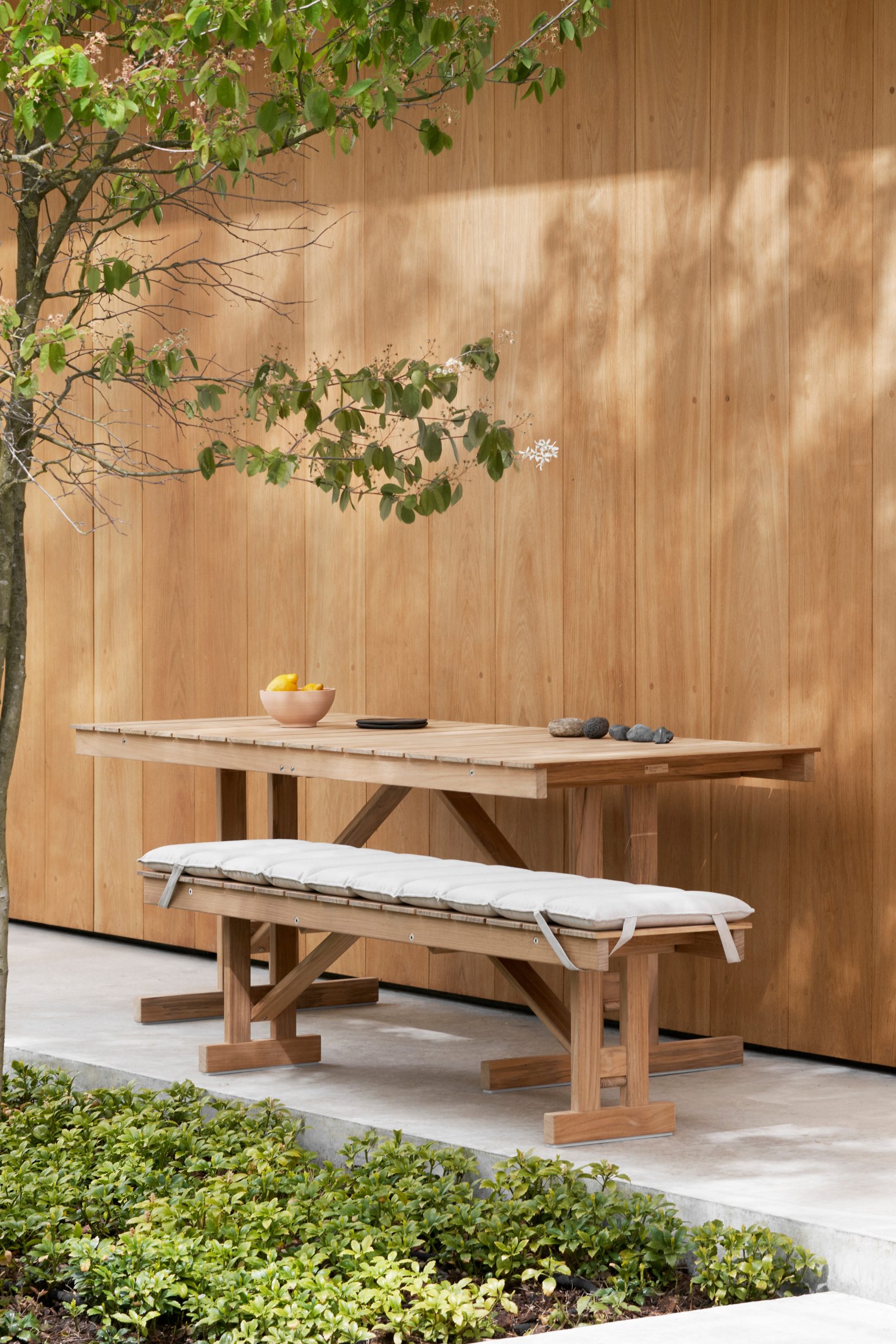 Bancs BM1771 et BM1871 en teck non traité