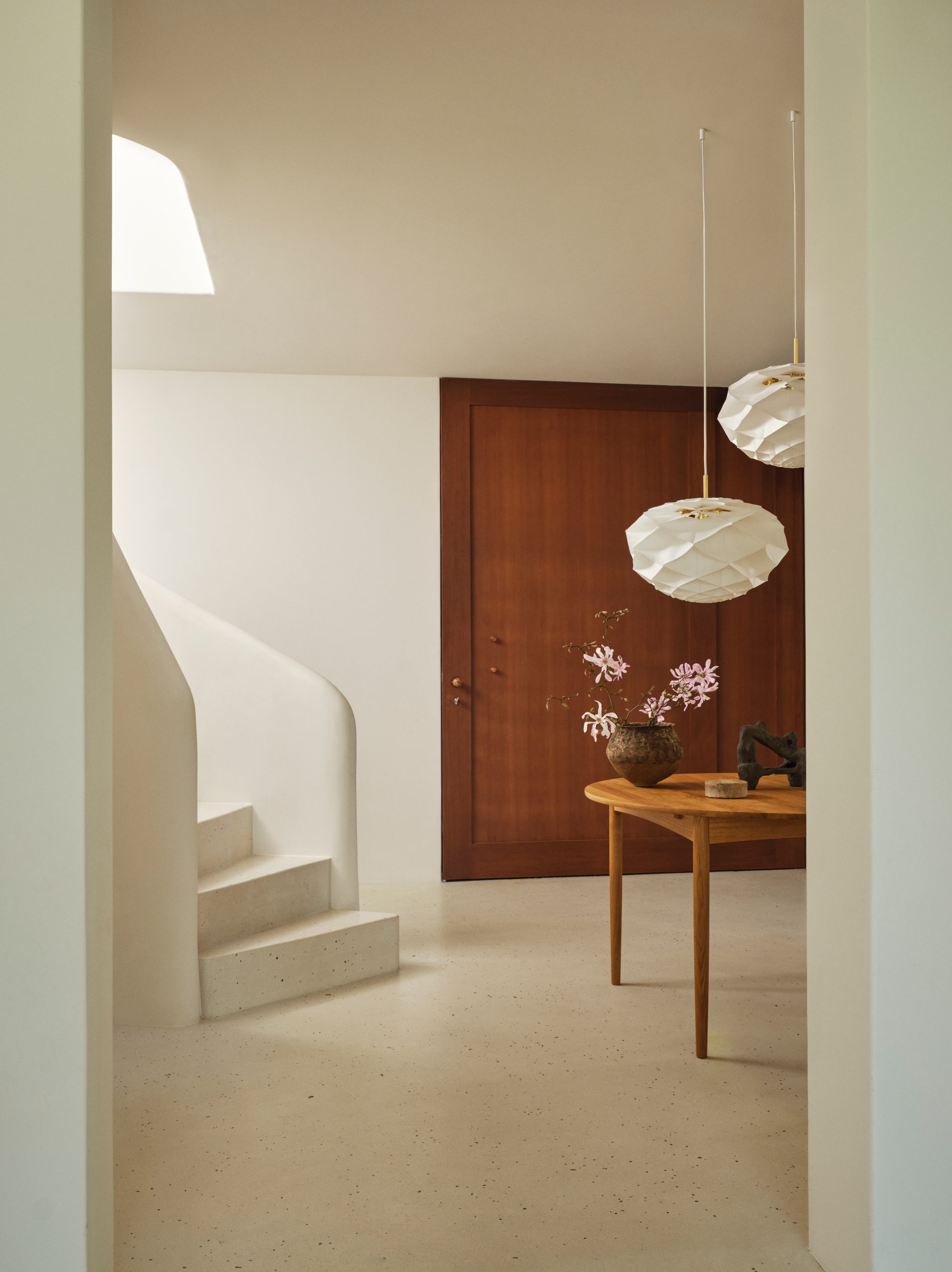 Méridienne OS111 et chaise CH337 en chêne huilé