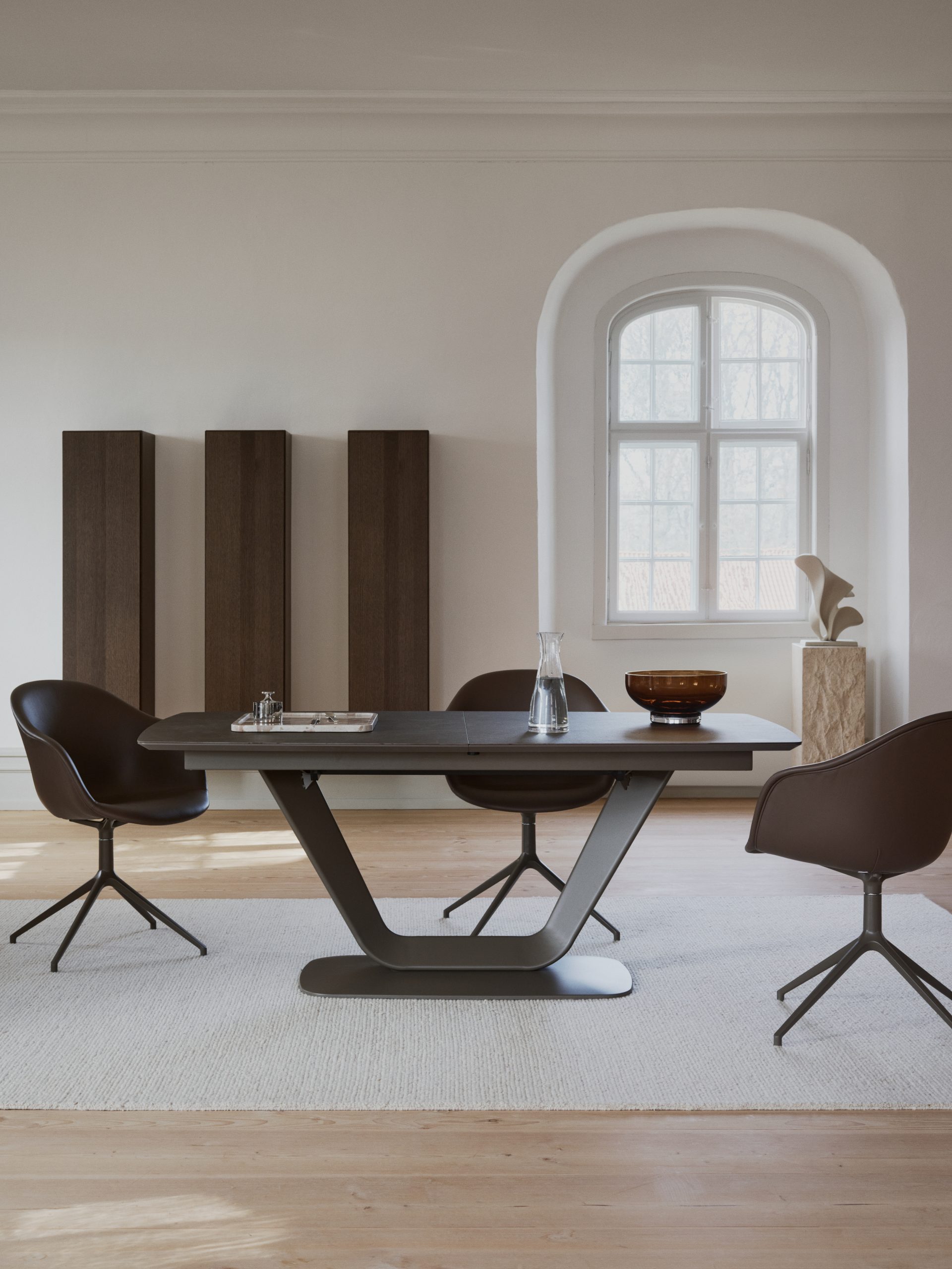 Table et chaises, collection AW26